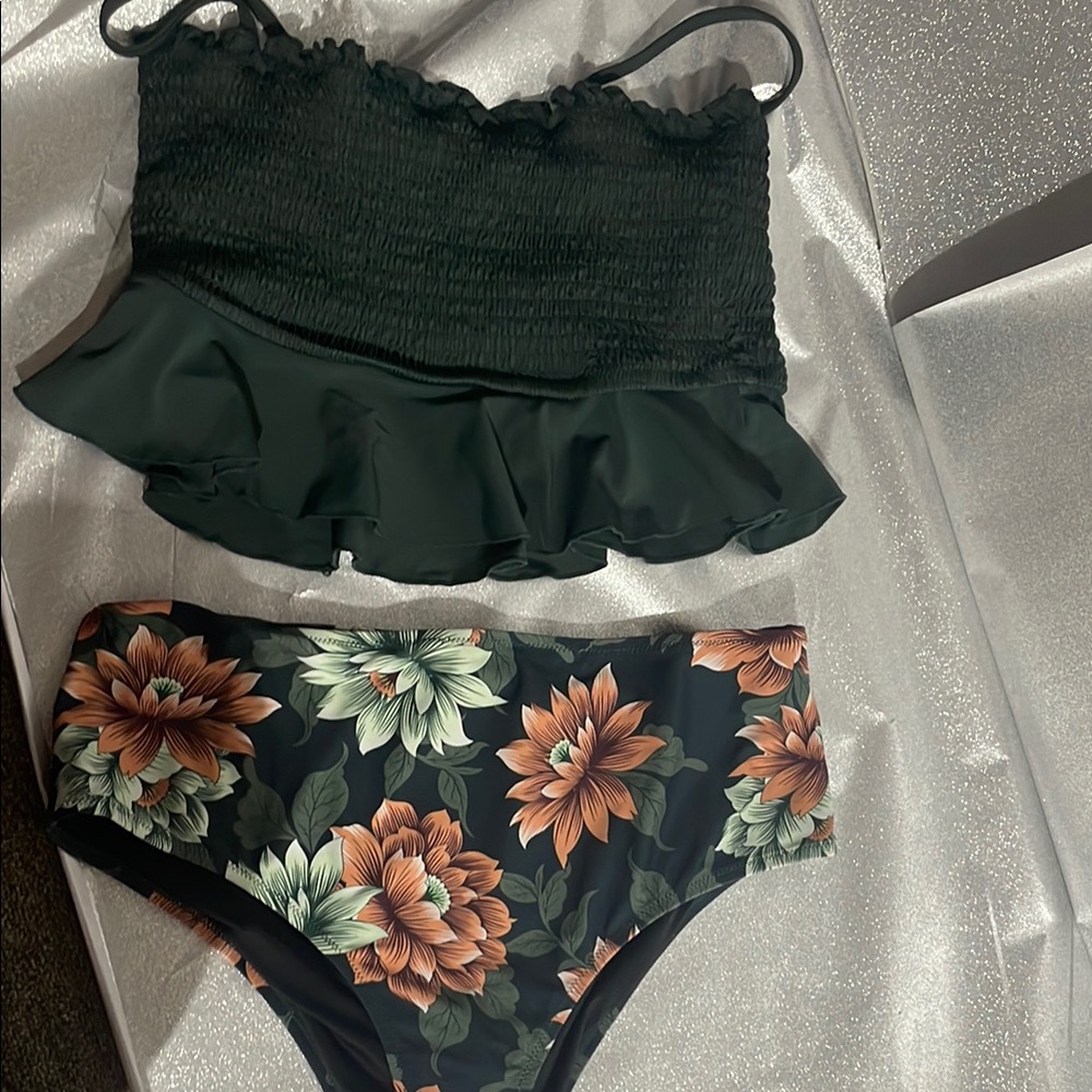 Floral Ruffle Bikini Set